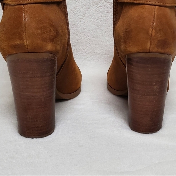 LUCKY Brand Lauren Caramel Suede Stacked Block Heel Buckle Strap Ankle Booties - Picture 12 of 16